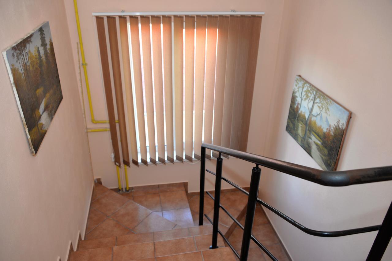 Апартаменти Apartament Rezidential - Алба-Юлія Екстер'єр фото